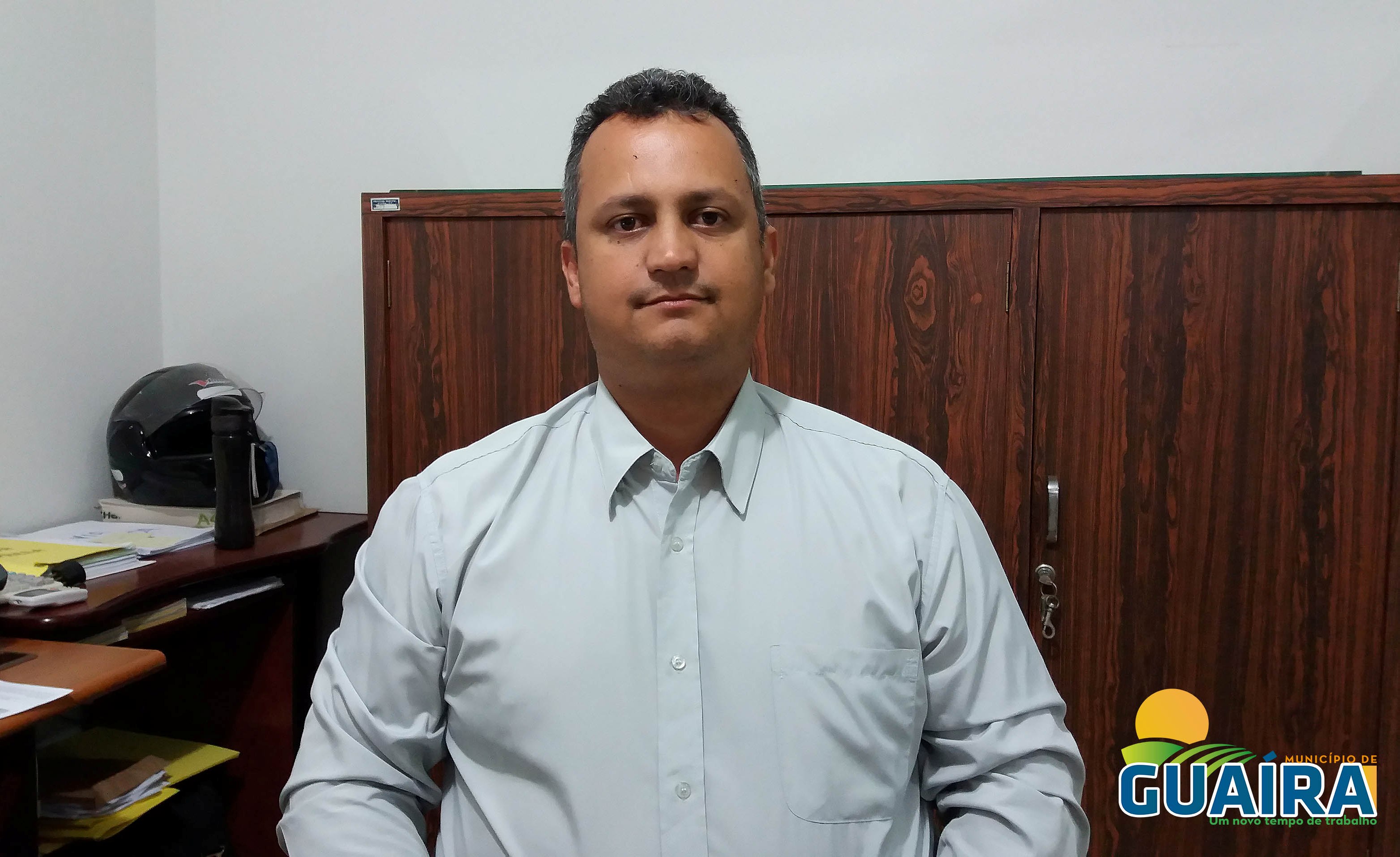 Carlos Donizeti de Souza Vilela do Departamento Tributário alerta sobre comparecimento (Foto: Reprodução)